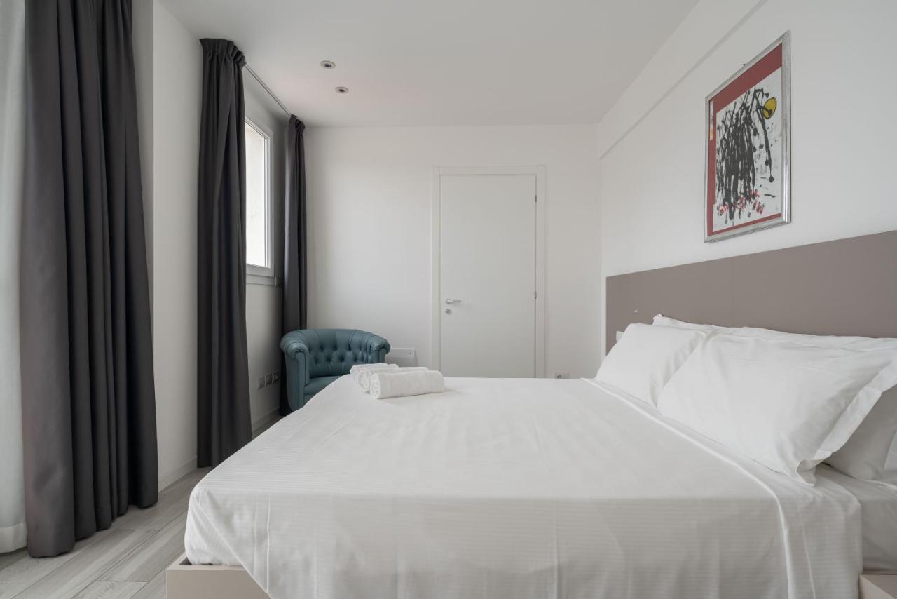 Hotel Boston 3 Stelle Superior Frontemare リド・ディ・イエゾロ エクステリア 写真